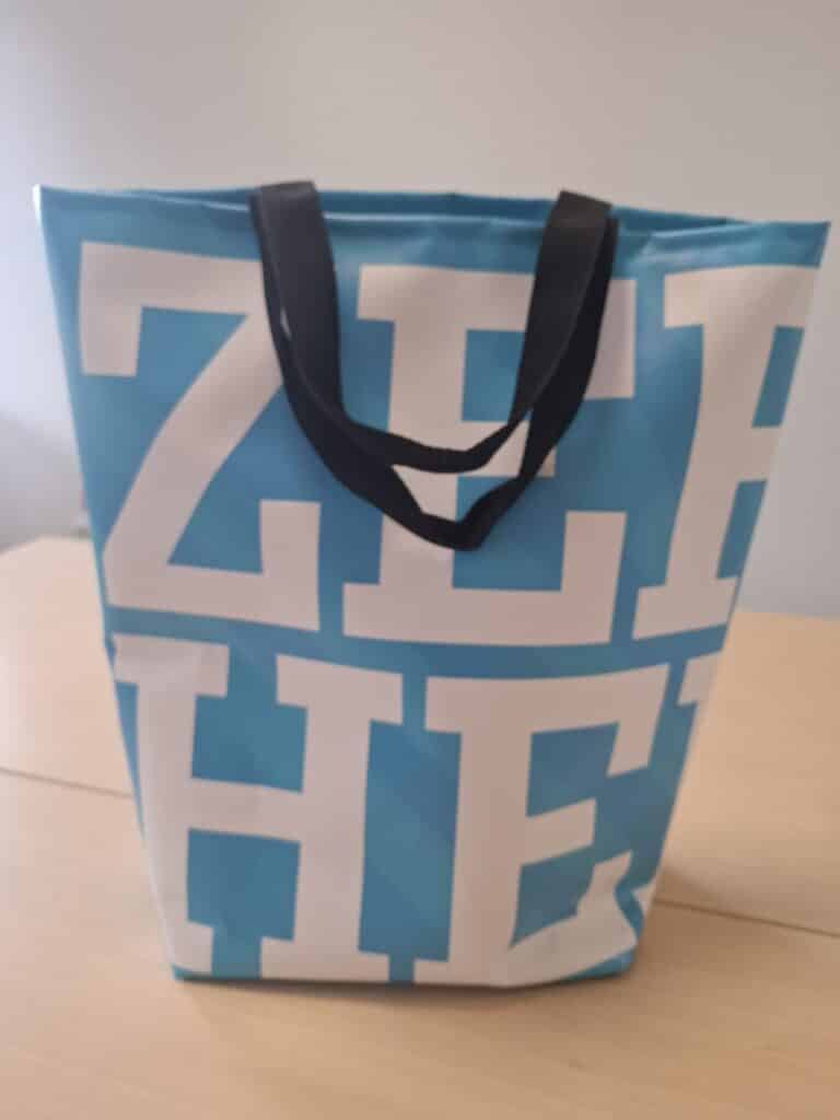 Bannertas groot - blauw met letters