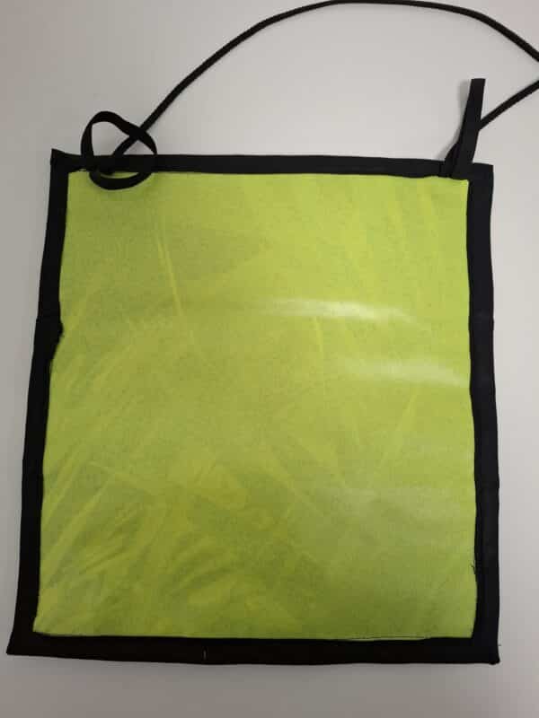 Zitlappen van stofstalen en oude banners - Afbeelding 6